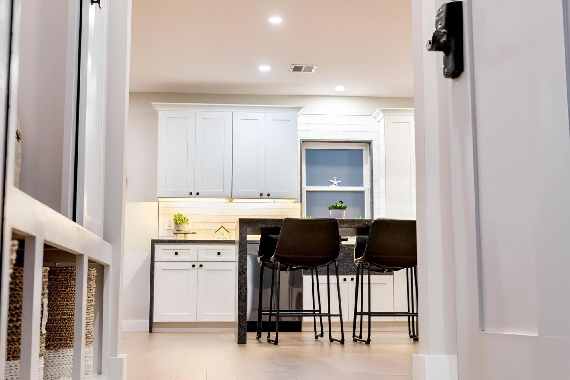 Renovated & Sophisticated Home Near Beach & Shops! Barnstable Extérieur photo