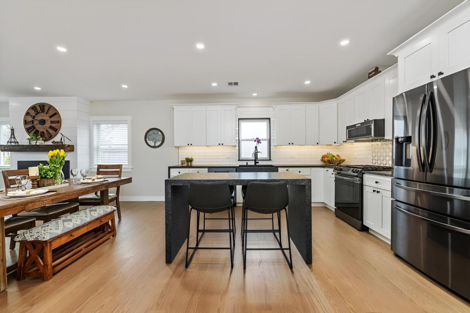 Renovated & Sophisticated Home Near Beach & Shops! Barnstable Extérieur photo