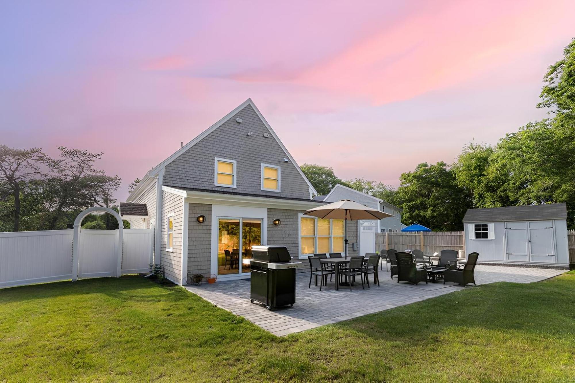 Renovated & Sophisticated Home Near Beach & Shops! Barnstable Extérieur photo
