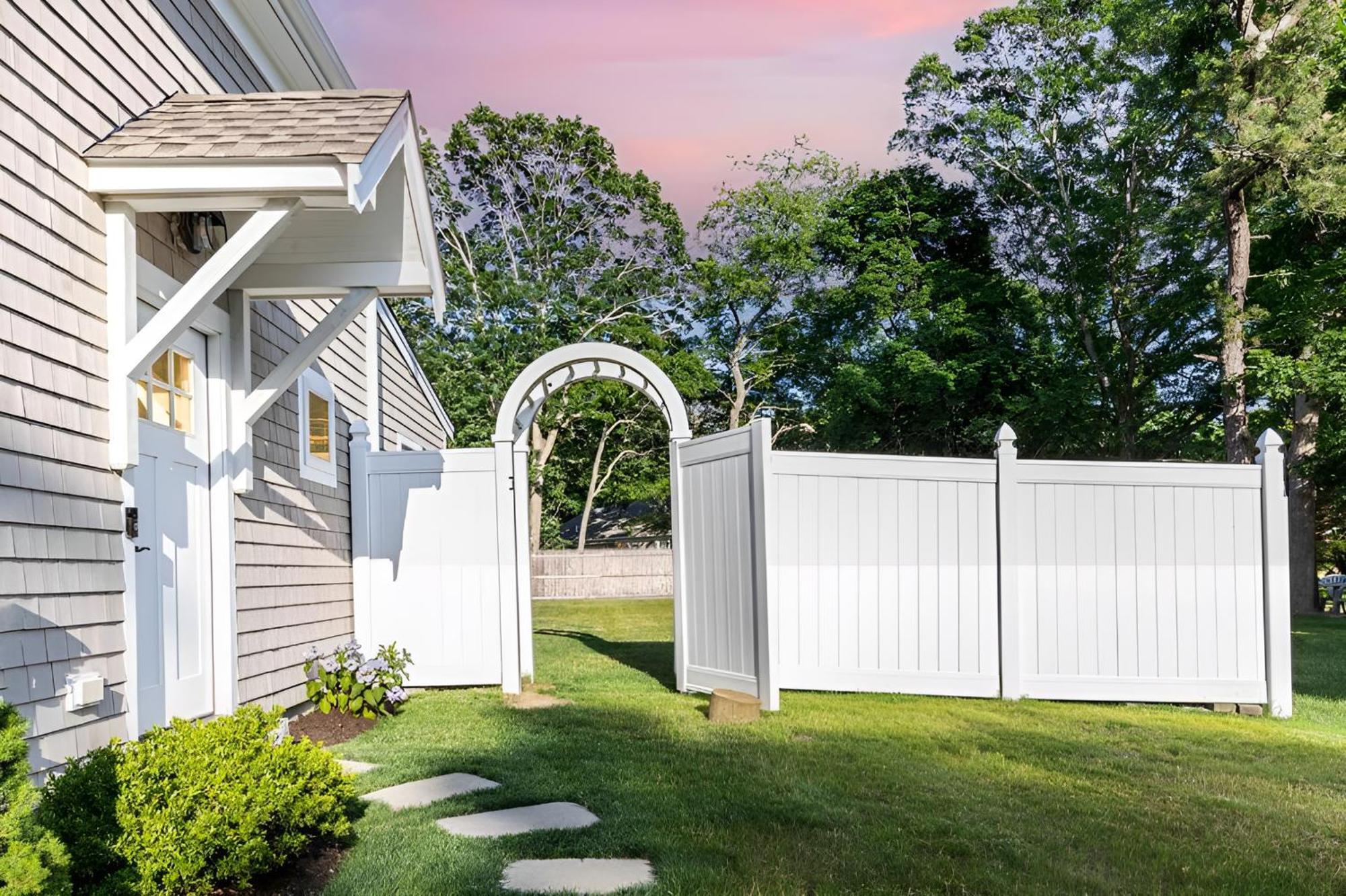 Renovated & Sophisticated Home Near Beach & Shops! Barnstable Extérieur photo